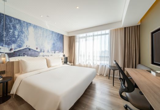 HJJLAN 호텔 객실 내부