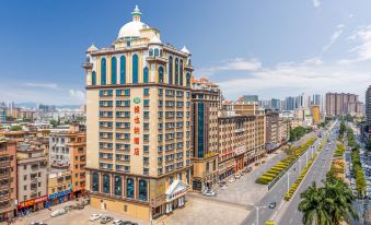 Vienna Hotel (Huizhou Zhongkai Chenjiang Avenue) - Housity