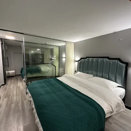 Luo Yipin Sky Hot Spring Apartment