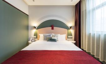 Moshu Light Luxury Hotel (Caimingyuan East Gate Branch, Shangcai Pedestrian Street)