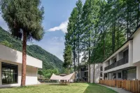 Qingcheng Mountain Yuexi  Residence