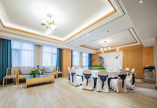 소어링 드래곤 호텔 내부