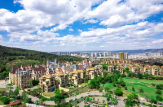 Golden Shining Gulf Hot Spring Resort Hotel