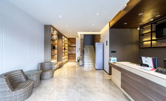 Grace Hotel (Shanghai Songjiang South Railway Station)