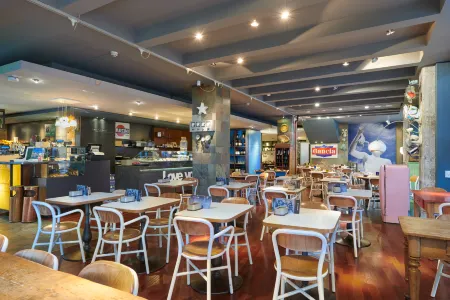 Hotel Plaza Venice Отели рядом с достопримечательностью «Виа Гарибальди»