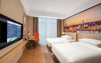 Vienna International Hotel Siam Luocheng