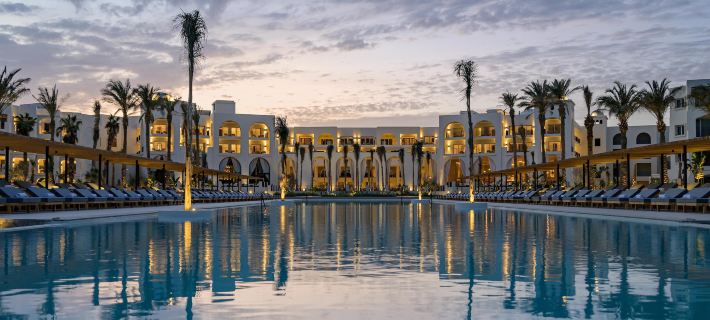 Serry Beach Resort Отели в г. Хургада