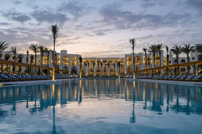 Serry Beach Resort