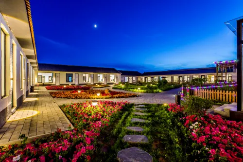 Wai Yuan Ming Jia She Hotel