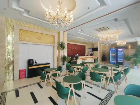 Huaji Hotel (Yong'an South Railway Station) Отели в г. Юнань