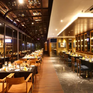 Swiss-Belhotel Pondok Indah Hotels near Kite Museum of Indonesia