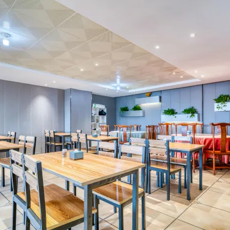Super 8 Selected Hotel (Liaocheng Dongchang West Road Branch)