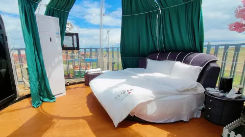 Starry Sky Courtyard Hotel