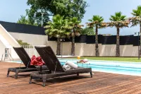 Zenitude La Valadière, Ascend Hotel Collection - piscine