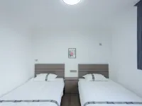Laoma Homestay, Lishui (Underground Grand Canyon Firefly Water Cave Shop) 이수이 호텔