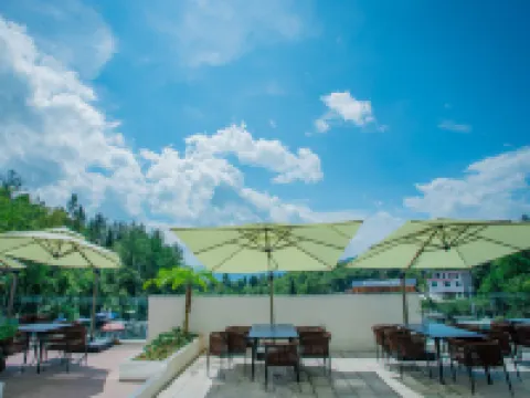 Hefeng Yinping Shanshe Homestay Hotel di Hefeng