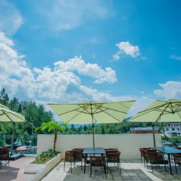 Hefeng Yinping Shanshe Homestay