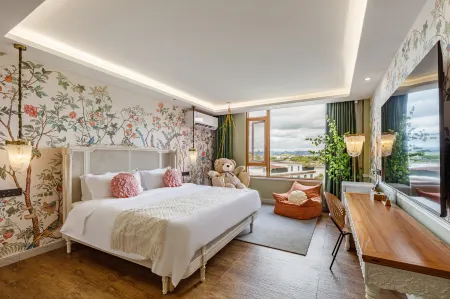 Redding Garden Homestay (Sunac Tourism Resort) Отели рядом с достопримечательностью «Crown Cave»