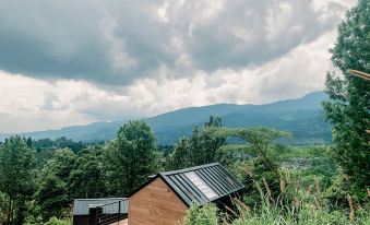 Bobocabin Gunung Mas, Puncak