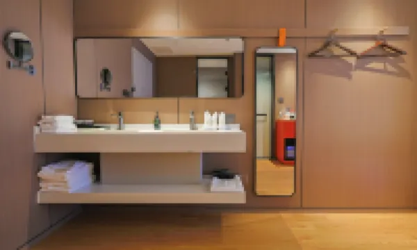 โรงแรมไหลเยว่ ชางหย่า