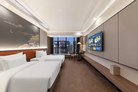 Huantang Moshe Hotel (Zhengzhou High-speed Railway East Station)