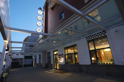 Wangsong Youth Hostel Hotels in 