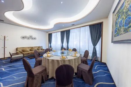 Shenzhen Dameisha Pattaya Hotel Отели рядом с достопримечательностью «Beizaijiao Beach»