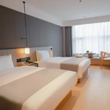 Pinrui Hotel (Tonghua Wanda Plaza)