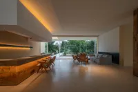 Ruoyi Roy (Sanya Haitang Bay Duty Free City)