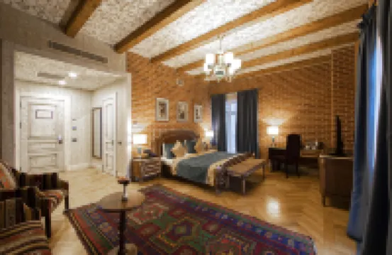 藍寶石巴儀酒店