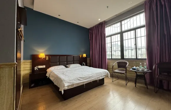 南寧小帽山酒店