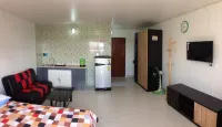 Dan @ Muangthong Rental Hotels in Pak Kret