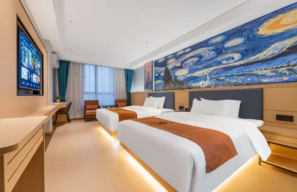 鑫龍酒店（英德橋頭鎮建設路店）