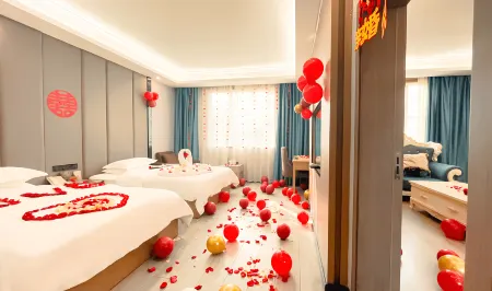 Huaxuan Zhengxiang Fashion Hotel