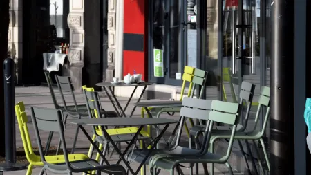 Hôtel Suzane Отели рядом с достопримечательностью «Ancien couvent de la Baumette»