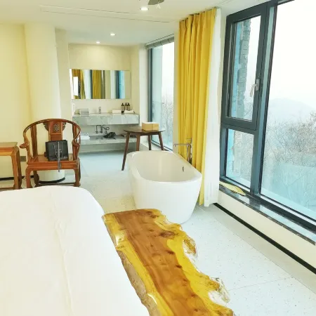 Moutain Top Sunrise Boutique Hotel