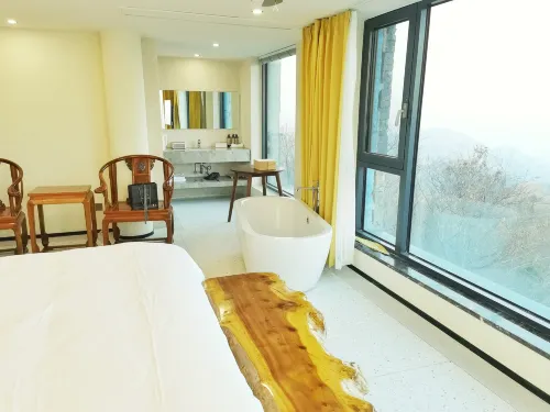 Moutain Top Sunrise Boutique Hotel