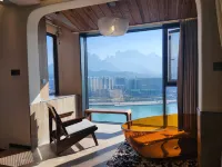 Hidden City Riverside Boutique