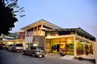 Delio Boutique Hotel Hotel in zona Udon Pittayanukool School