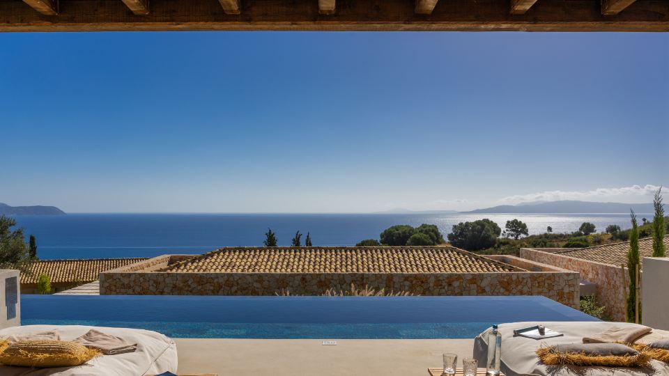 Eliámos Villas Hotel & Spa – Relais & Châteaux