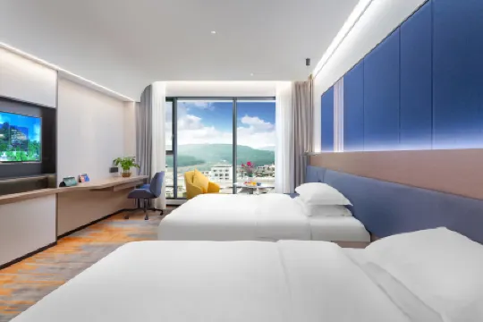 Stone Hotel (Kaili Downtown Wanda Plaza)