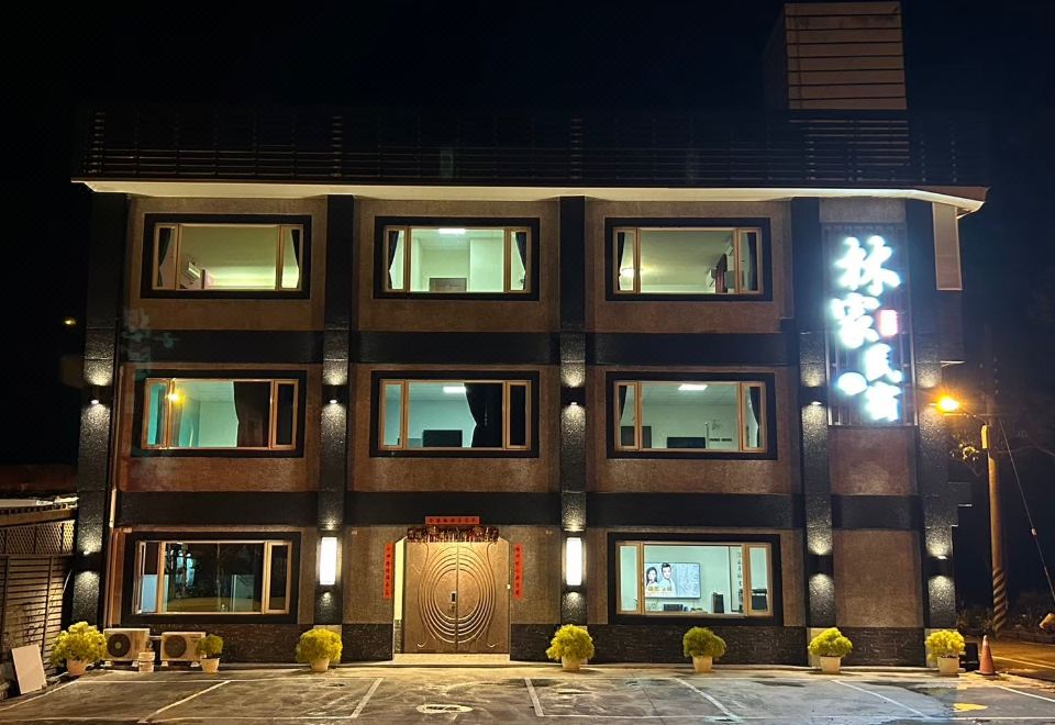4. Rueisuei..