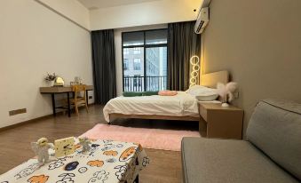 Shenzhen Chuangsheng International Apartment (Guangmingcheng High-Speed Railway Station)