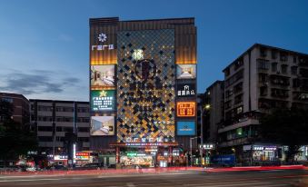Manhao Hotel (Guangzhou Baiyun Railway Station)