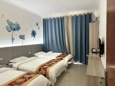 Changyang Rongfa Business Hotel Hotels near Baihui Shopping Mall