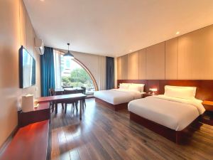 Changjin Hotel (Mianyang Renmin Park)