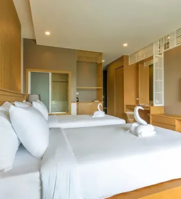 ห้องดีลักซ์พร้อมวิวทะเลบางส่วน