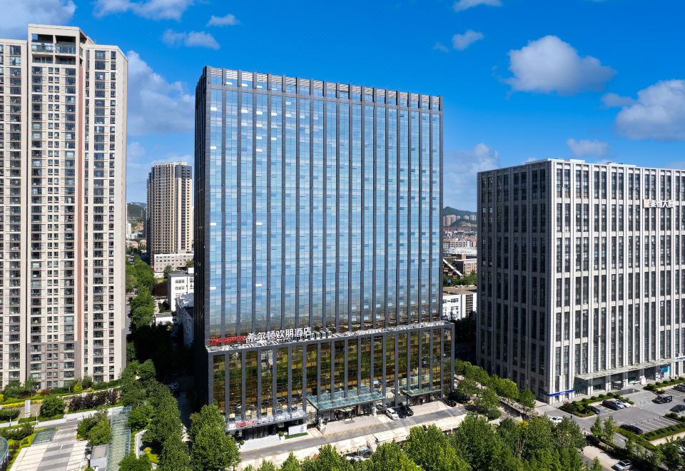 5. 햄튼 바이 힐튼..