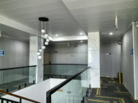 Holiday Inn Zhongba Tiansheng Hotels in Zhongba