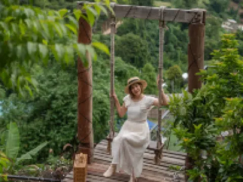 バーンロムナーオ メーリムのホテル